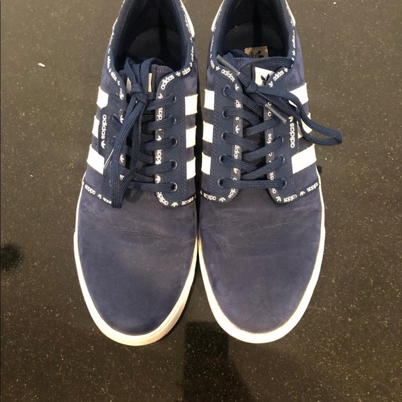 Adidas mans shoes - Picture 1 of 7